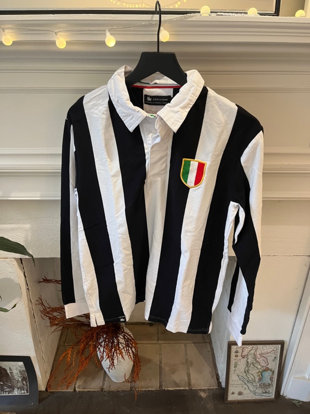 Cooligan Juventus classic shirt (NWOT)